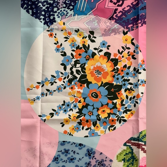 ELEVEN + Nevenka Australia Limited Edition Scarf | 27” Square NWOT - Picture 10 of 16